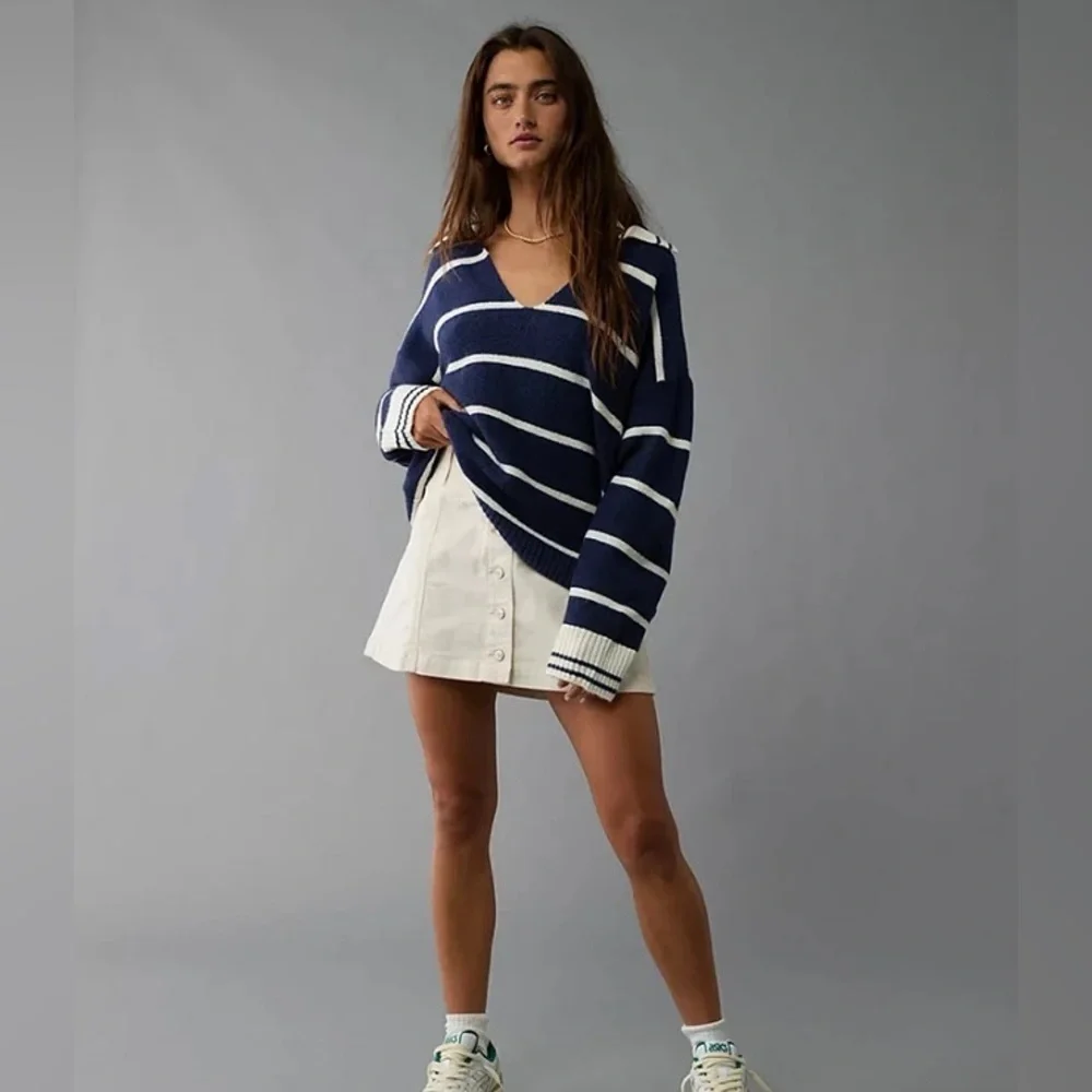American Eagle Sweater - Picture 1 of 4